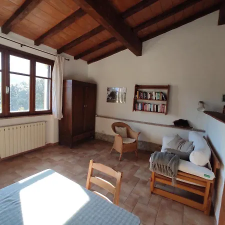 Lägenhet Asara Padru